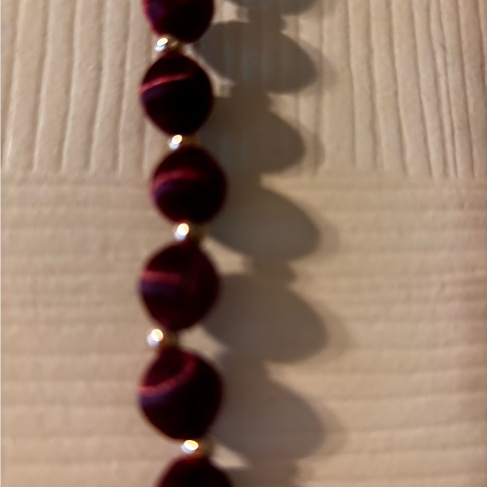 Thread Beads Necklace Gorgeous Color